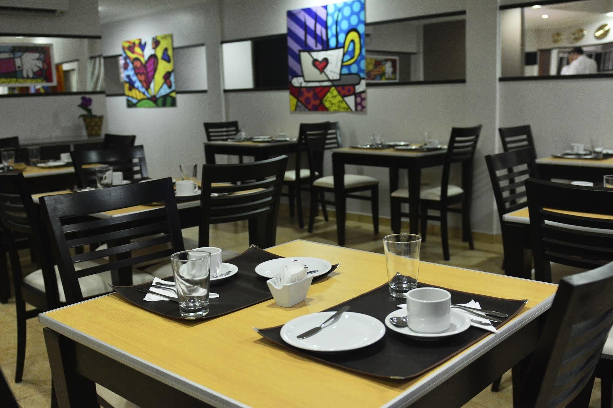 Akwati Suites Iguazu Puerto Iguazú Eksteriør billede
